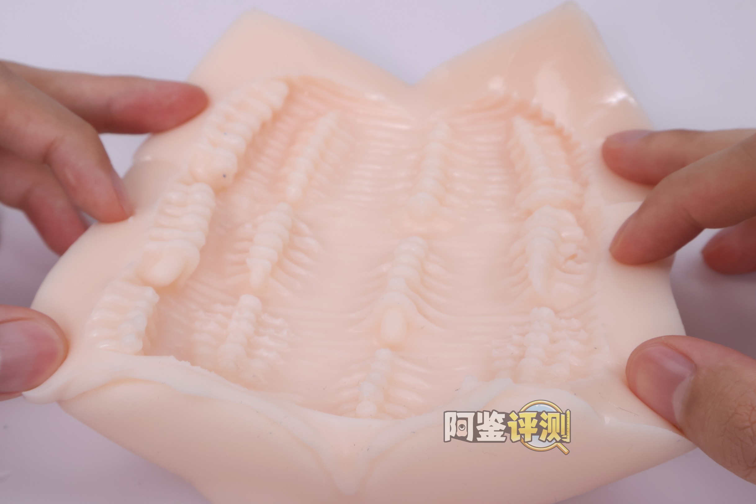 汤马托易士——“小真开发日记”评测！NTR调教系列新联名款，像是刷子一样的强烈刺激感