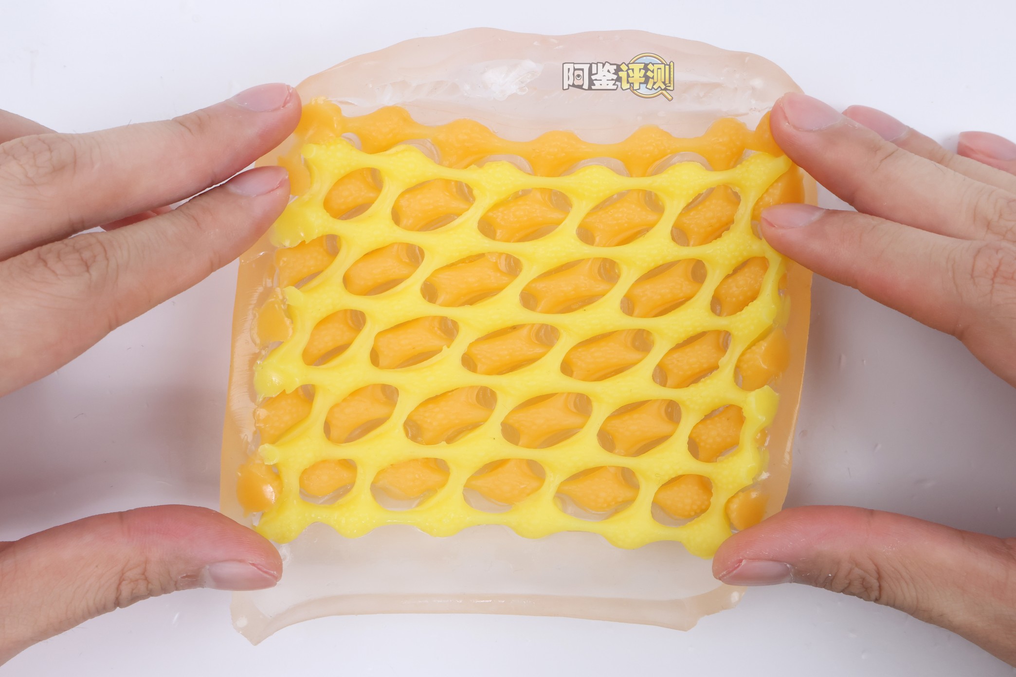 TENGA——“ARTE(凤梨派/香芋派)”评测！没想到最具复杂度的网状结构，竟然是在自慰套产品里找到？！