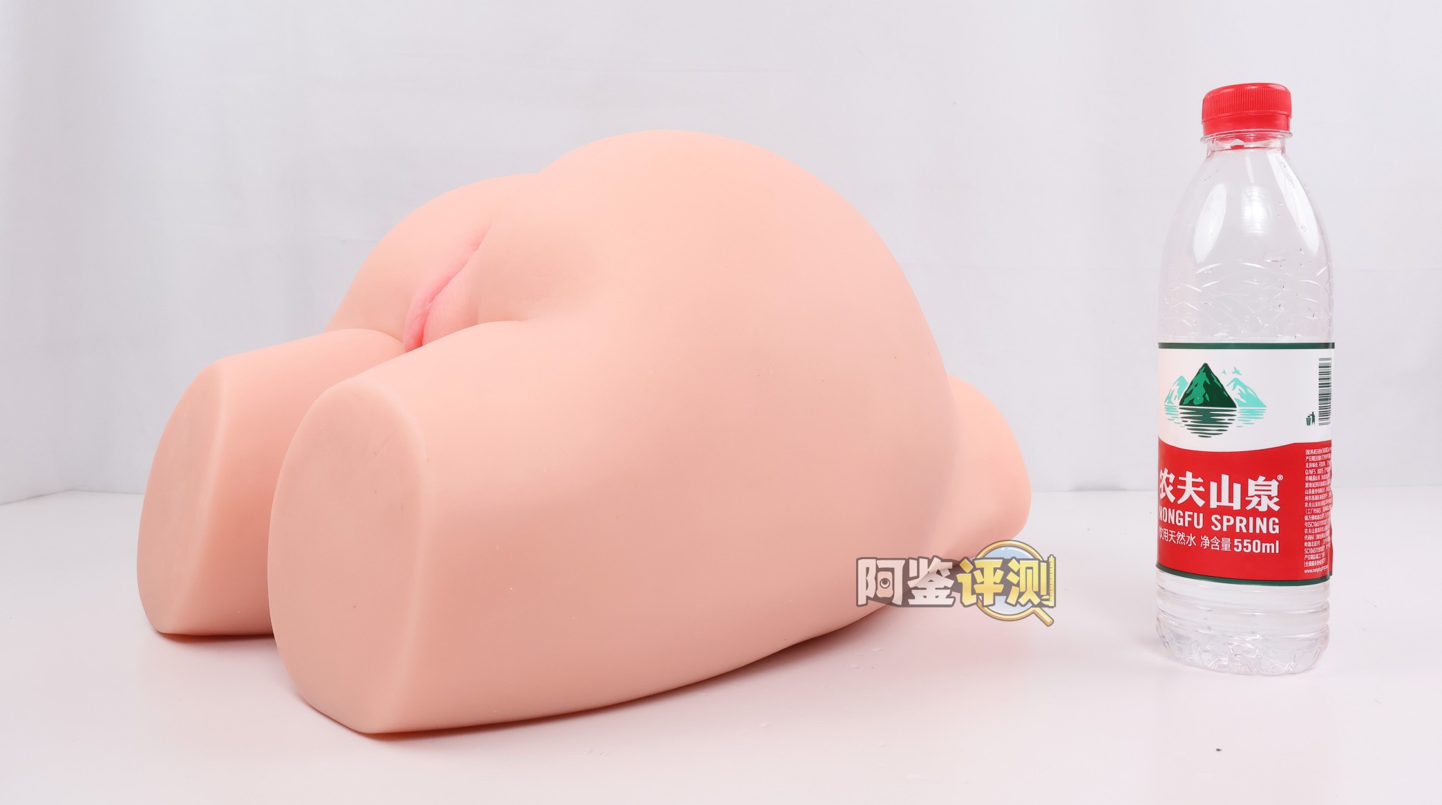 傲川——“臀娘”评测！专精趴式后入的超级大肉臀，床置“开大车”感觉的极致体现！