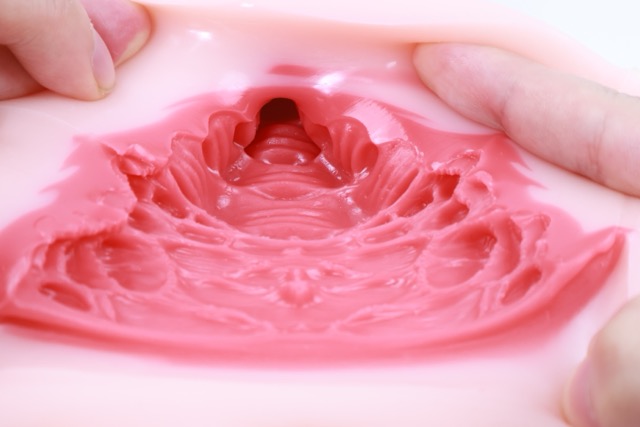 Lovefactor——“禁忌修女2代”评测！朴实无华的“黏膜感+大块”的排气子宫杯，平平无奇还是更具实用性？