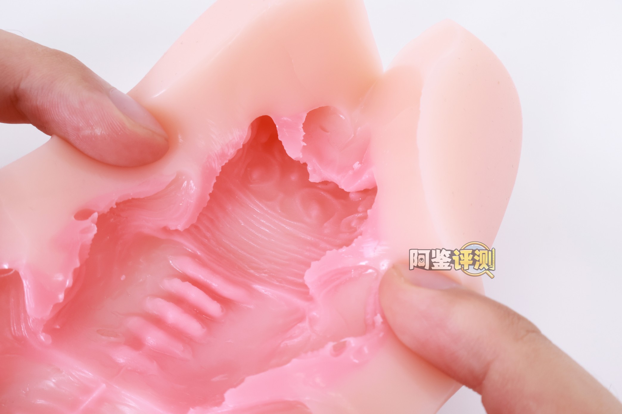 COC——“炎龙魔女”评测！两面顶胶的瘦小杯子，为何非要坚持双通道....