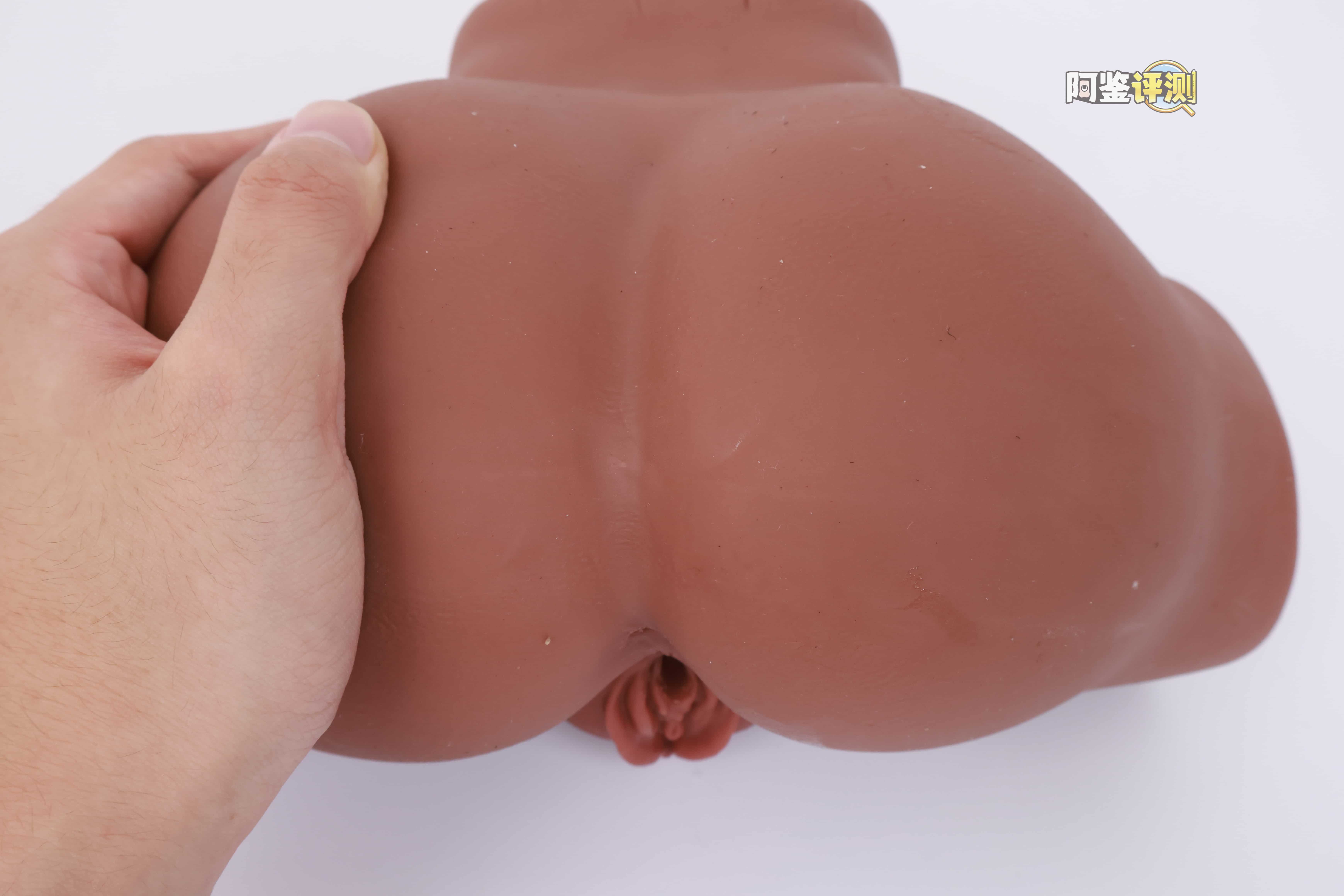 COC——“可可狼姬”评测！褐色黑皮的“成熟型”小屁股倒模，通道的复杂度和姿势兼容性都挺不错