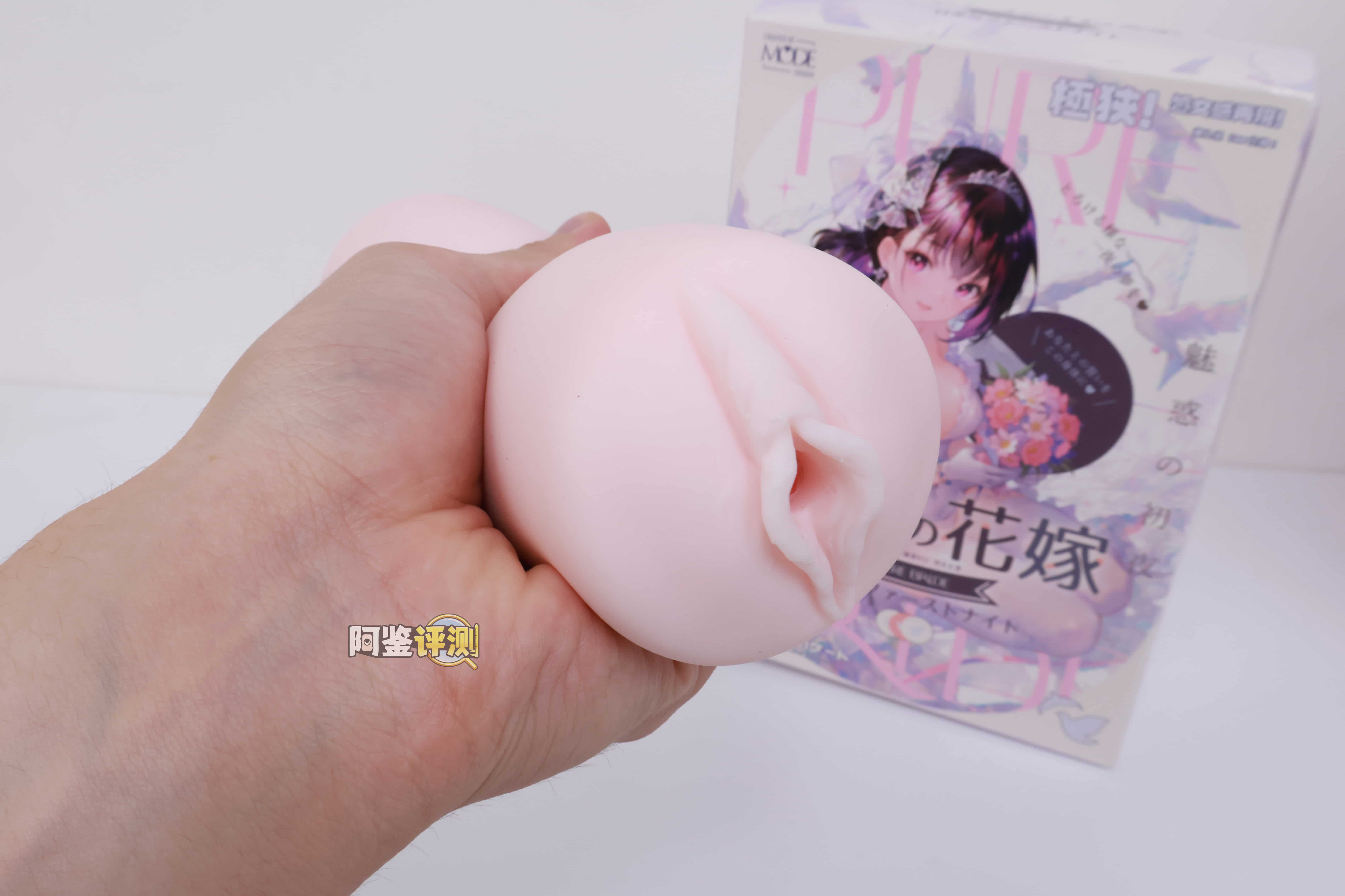 MODE——“纯白花嫁”评测！这样极端的“硬+窄”的设计，简直是专门设计给牛牛的刑具...