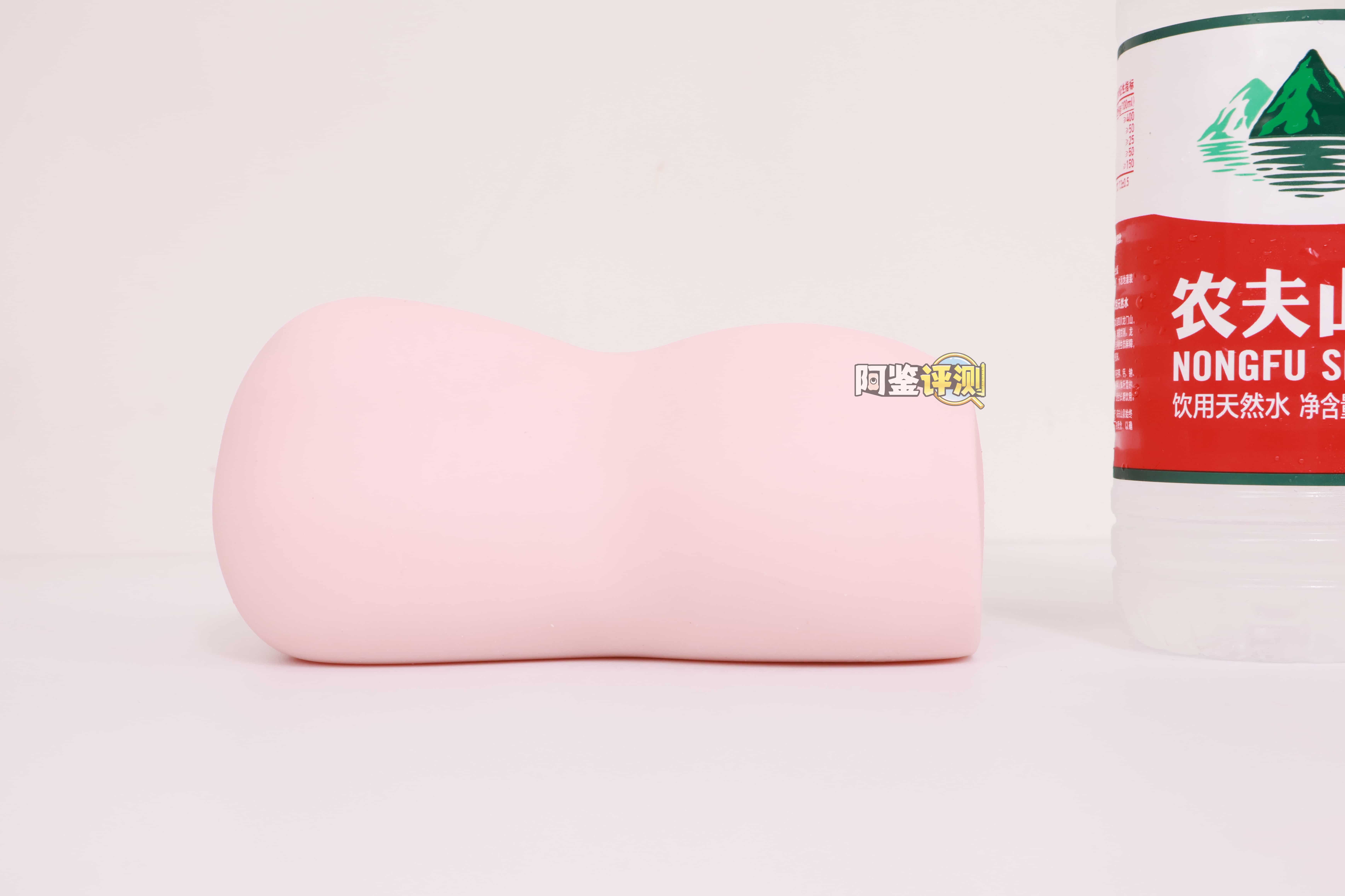 魔眼——"acme hacks（硬）"评测！复杂的黏膜感一旦僵硬起来，就会变得像是“一潭死水”