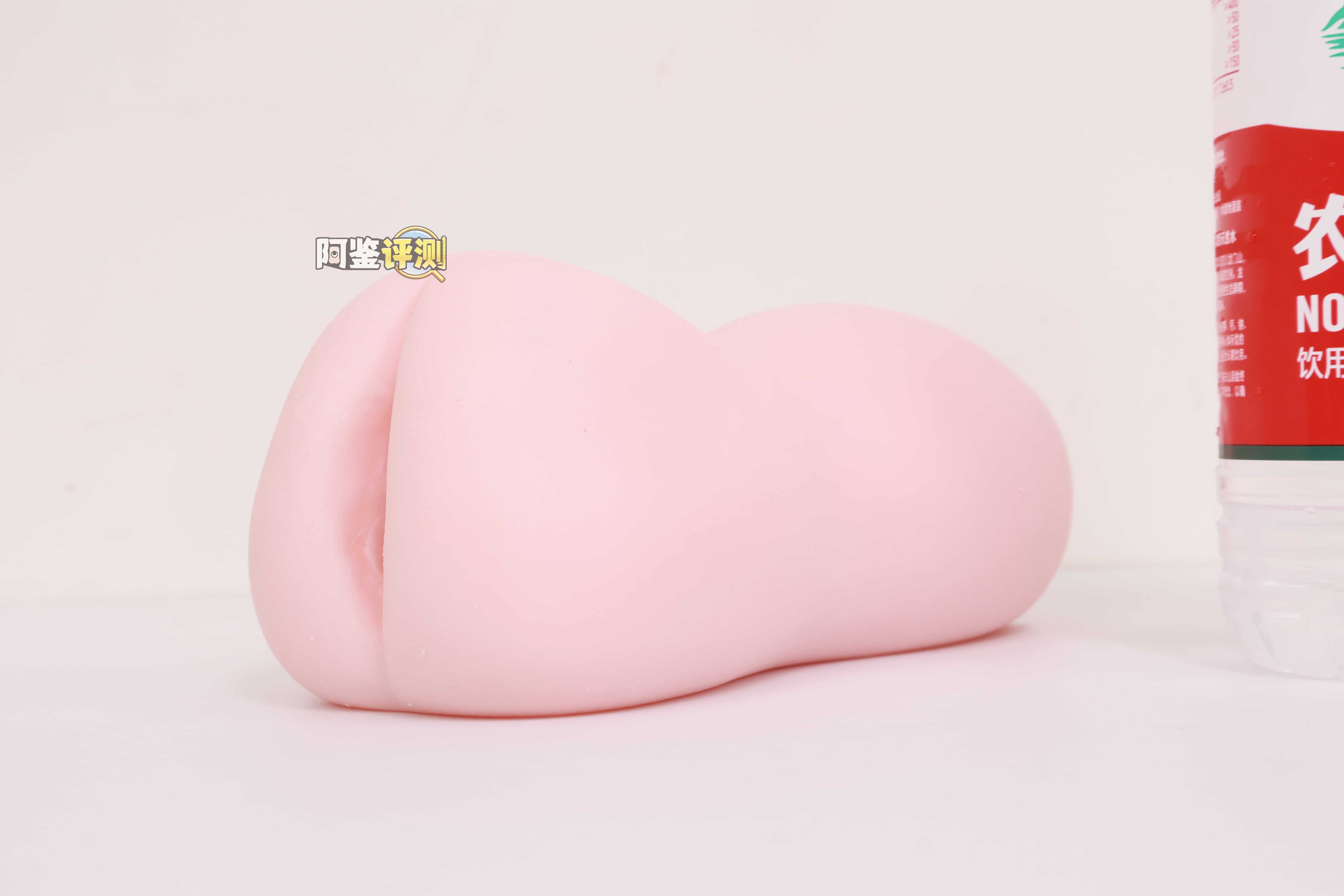 魔眼——"acme hacks（软）"评测！超猎奇的结构用起来居然是丝滑的仿真感，不过大开口的设计露出来的油太多了