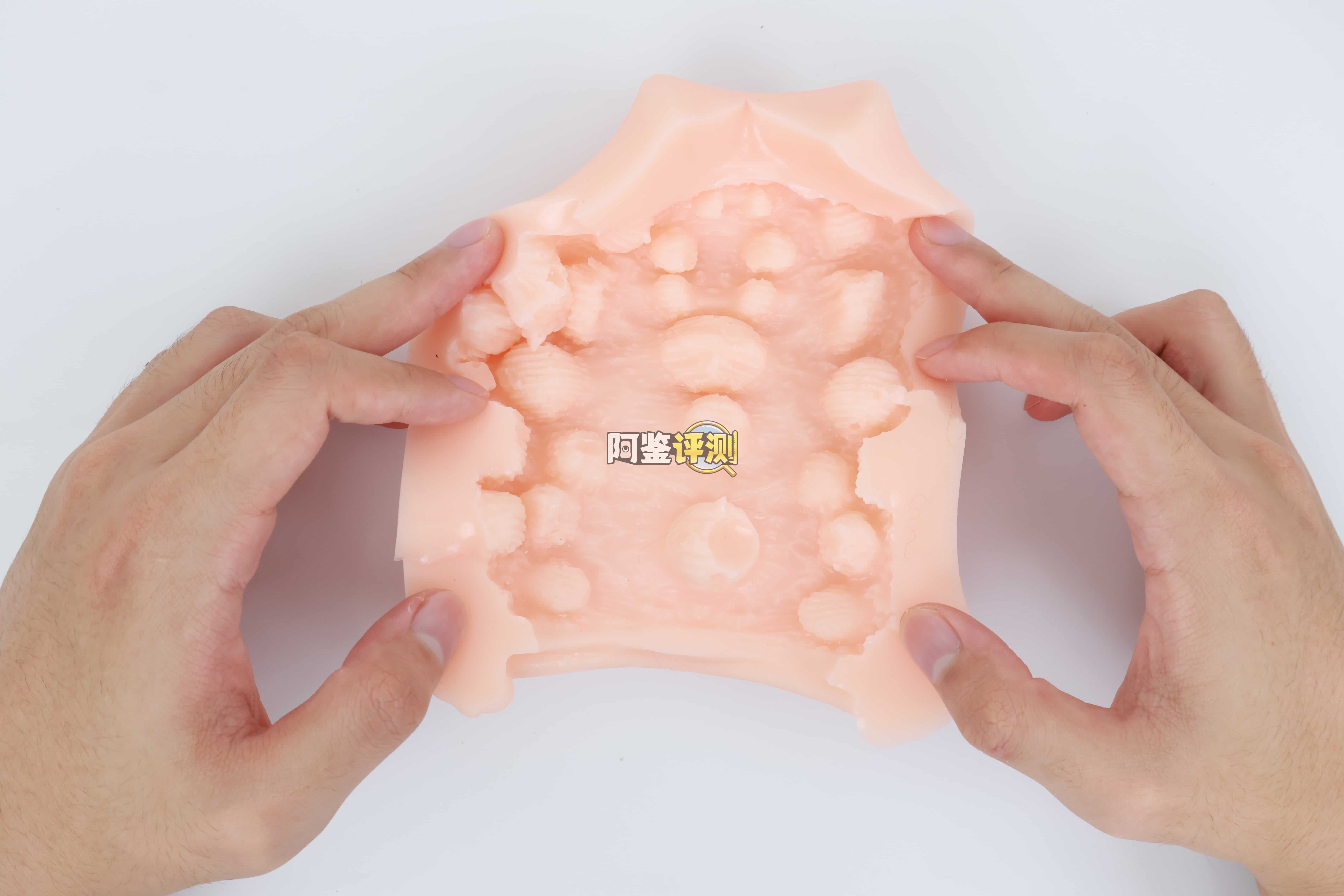 汤玛托易士——"精灵性活"评测！虽然结构上都是充满异物感大球结构，但相比TENGA的海洋球还是差了太多了