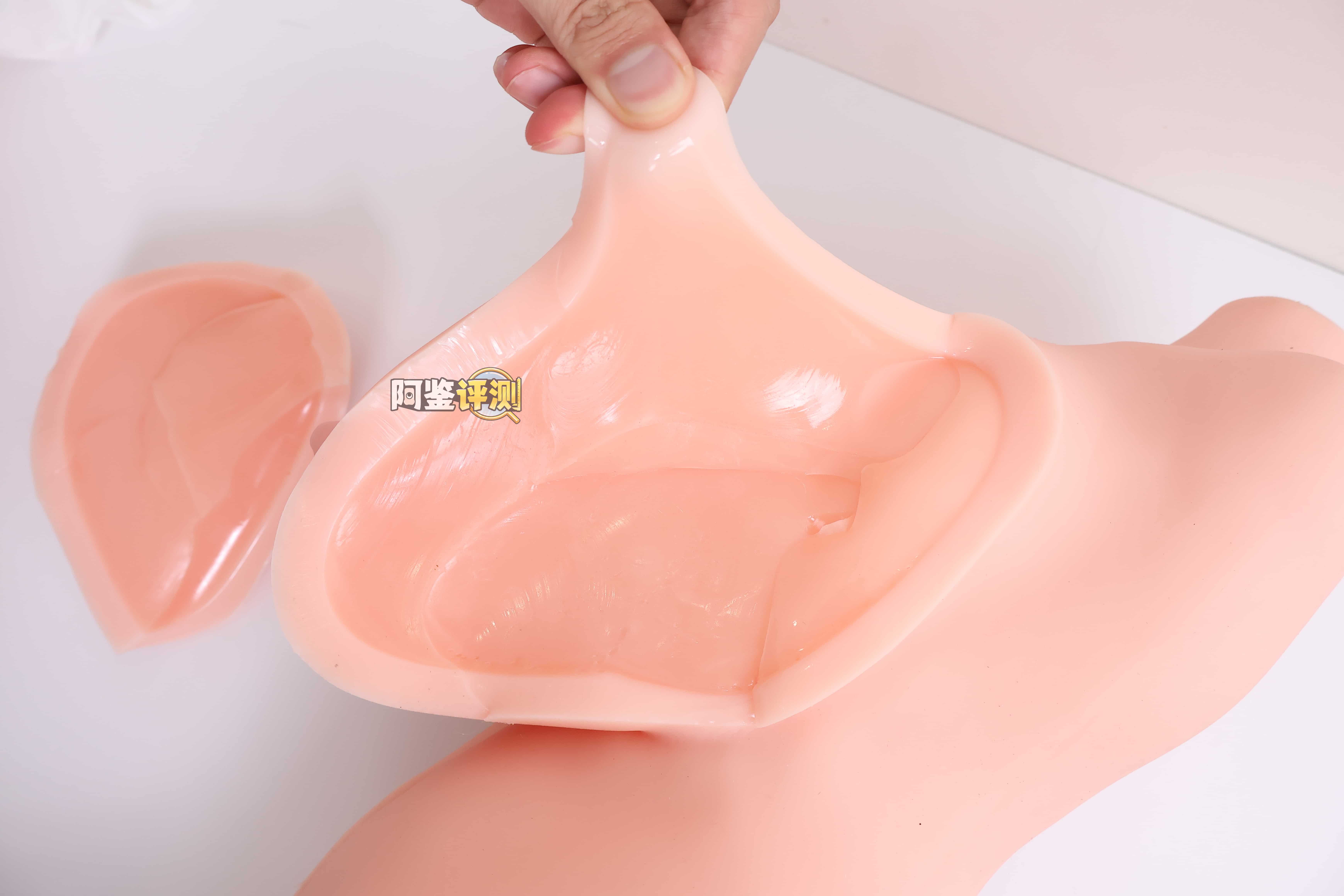 MODE——“幻乳龙娘”评测！小鬼魔皇的挑战者？不同材质的巨乳感觉确实是不太一样