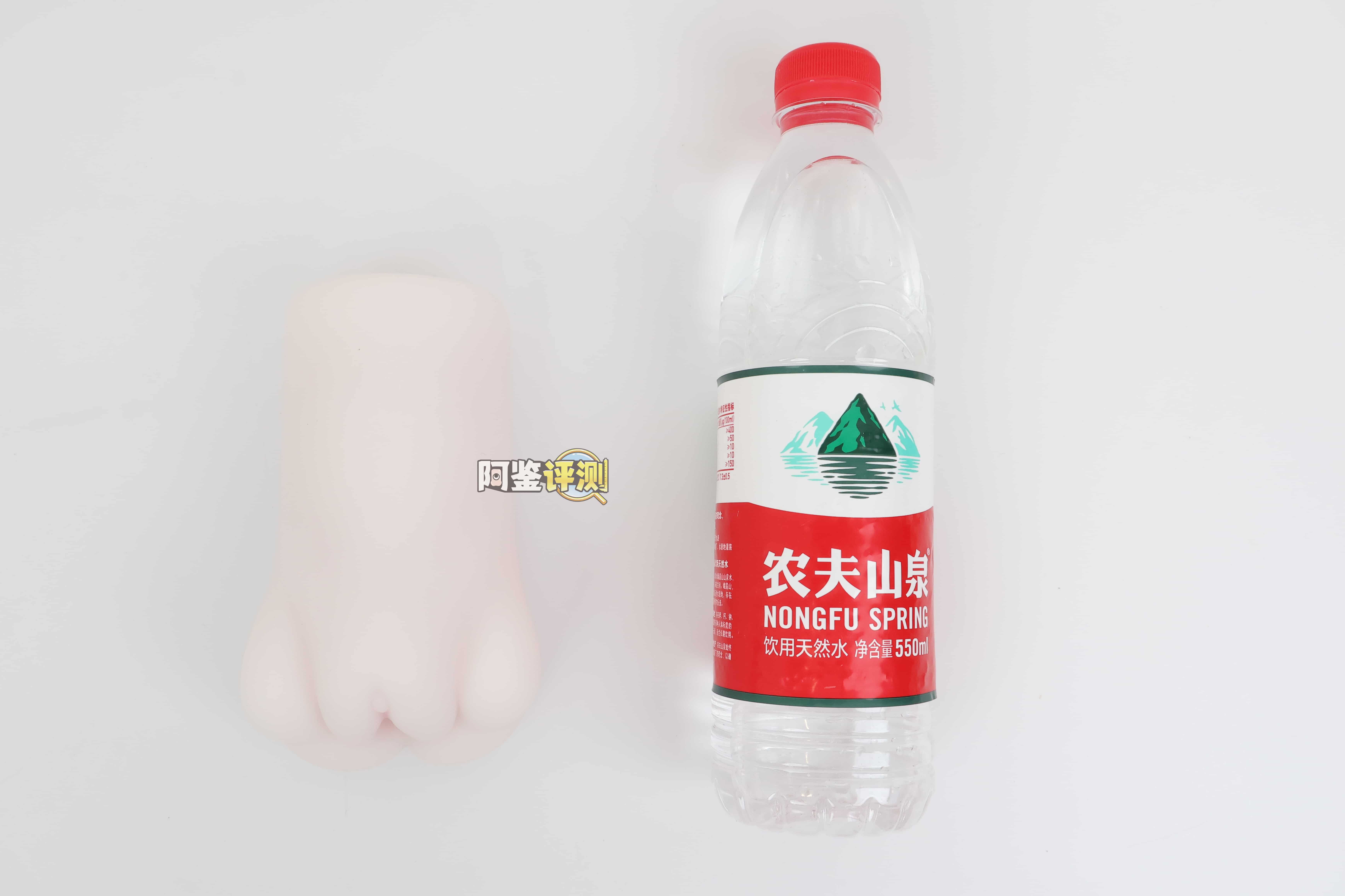 魔眼——“もち雪二代（舔舔）”评测！大块结构的设计太过松散，没有了一代的包裹感