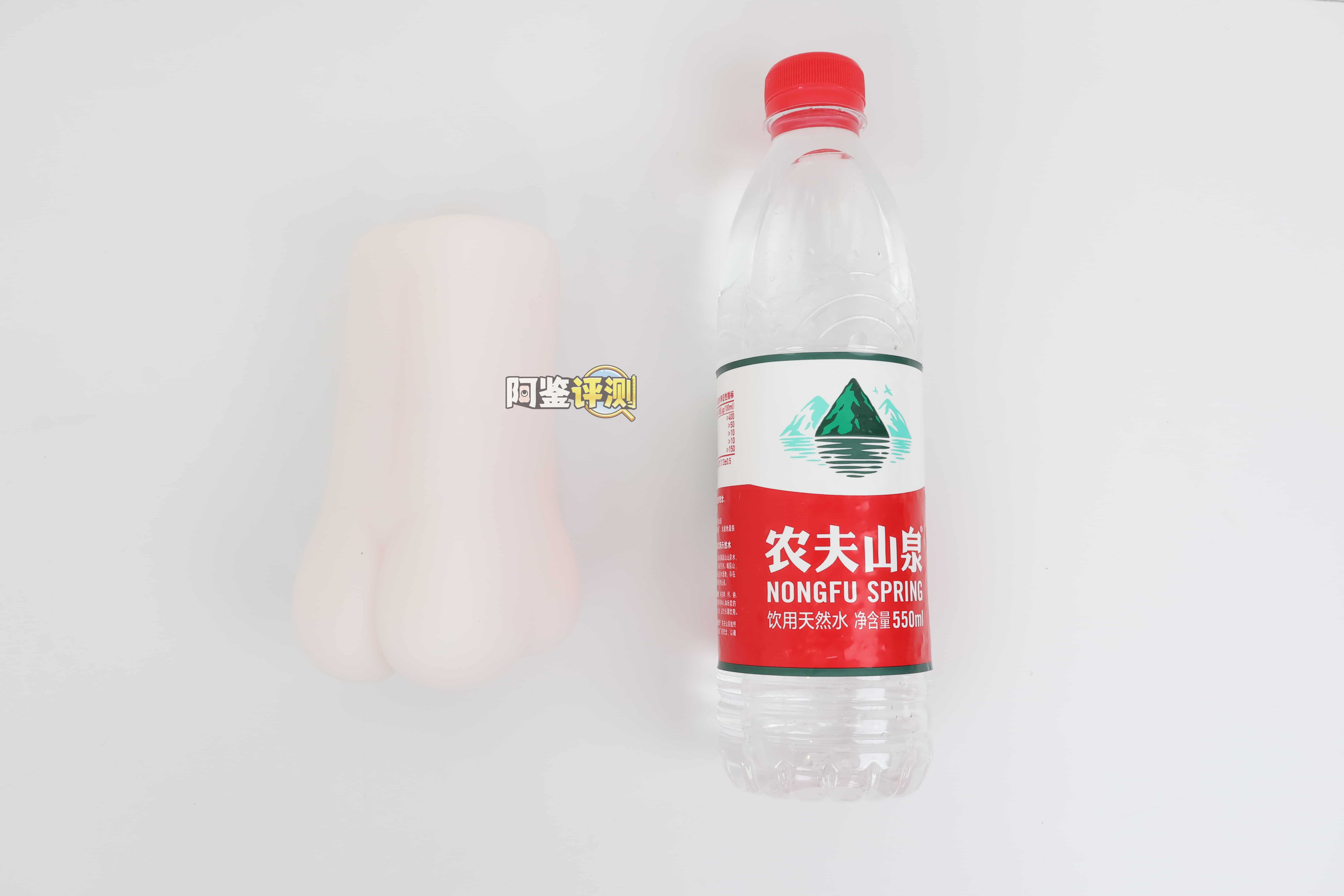 魔眼——“もち雪二代(舔舔)”评测!大块结构的设计太过松散,没有了一代的包裹感