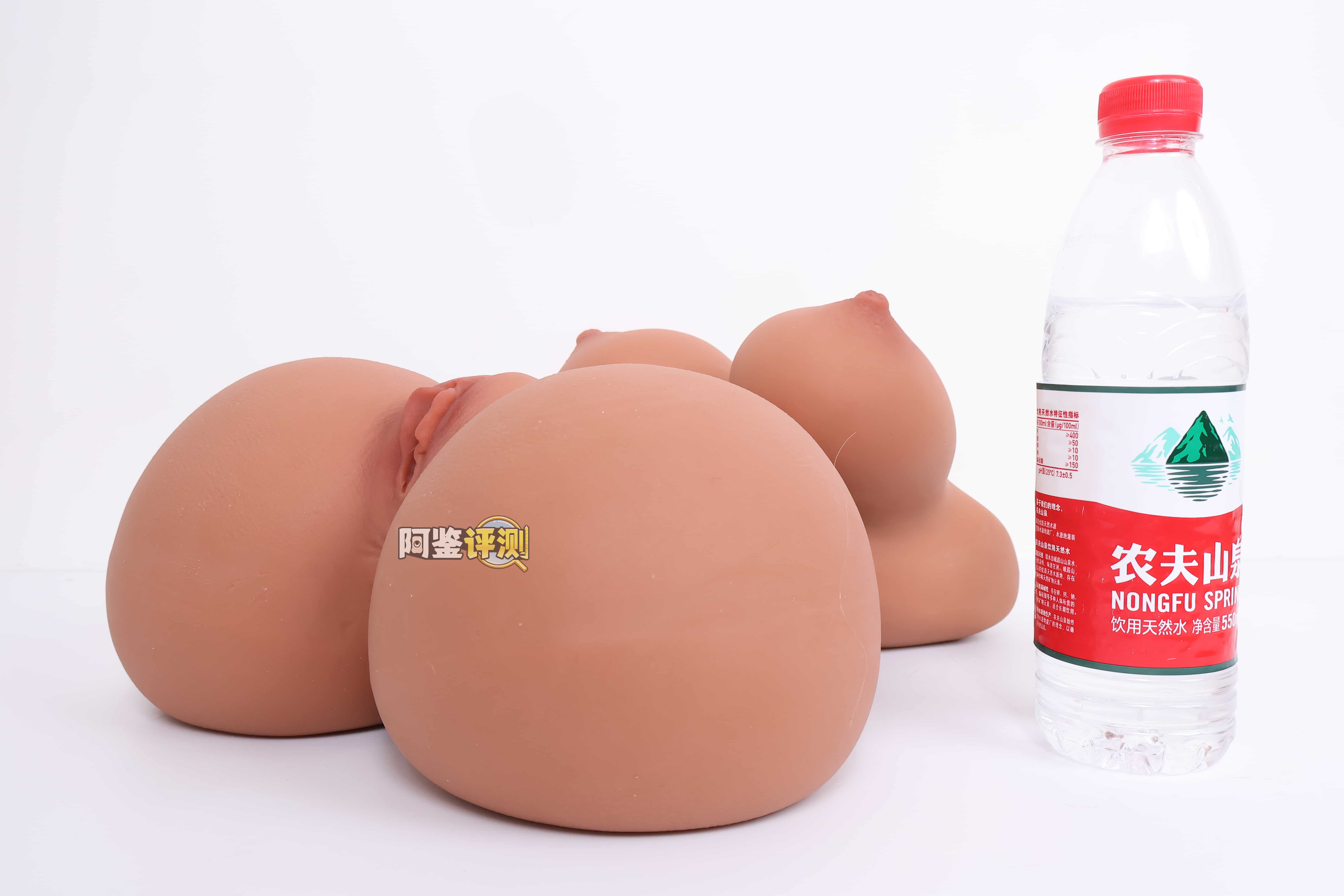 COC——“赤鸢”评测！ 创新工艺的全身软黑皮小身体倒模，设计概念不错但工艺上还有很多问题