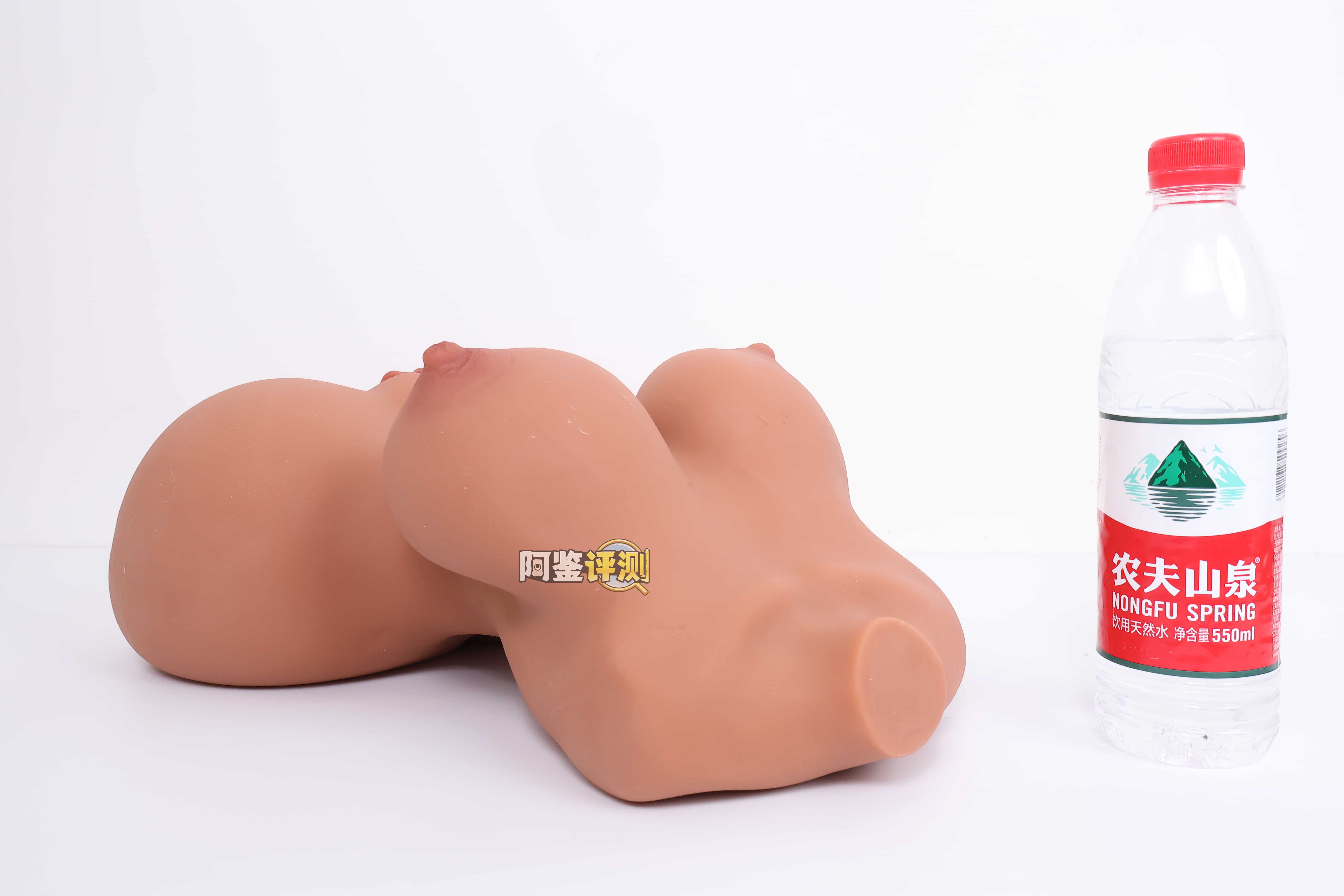 COC——“赤鸢”评测！ 创新工艺的全身软黑皮小身体倒模，设计概念不错但工艺上还有很多问题