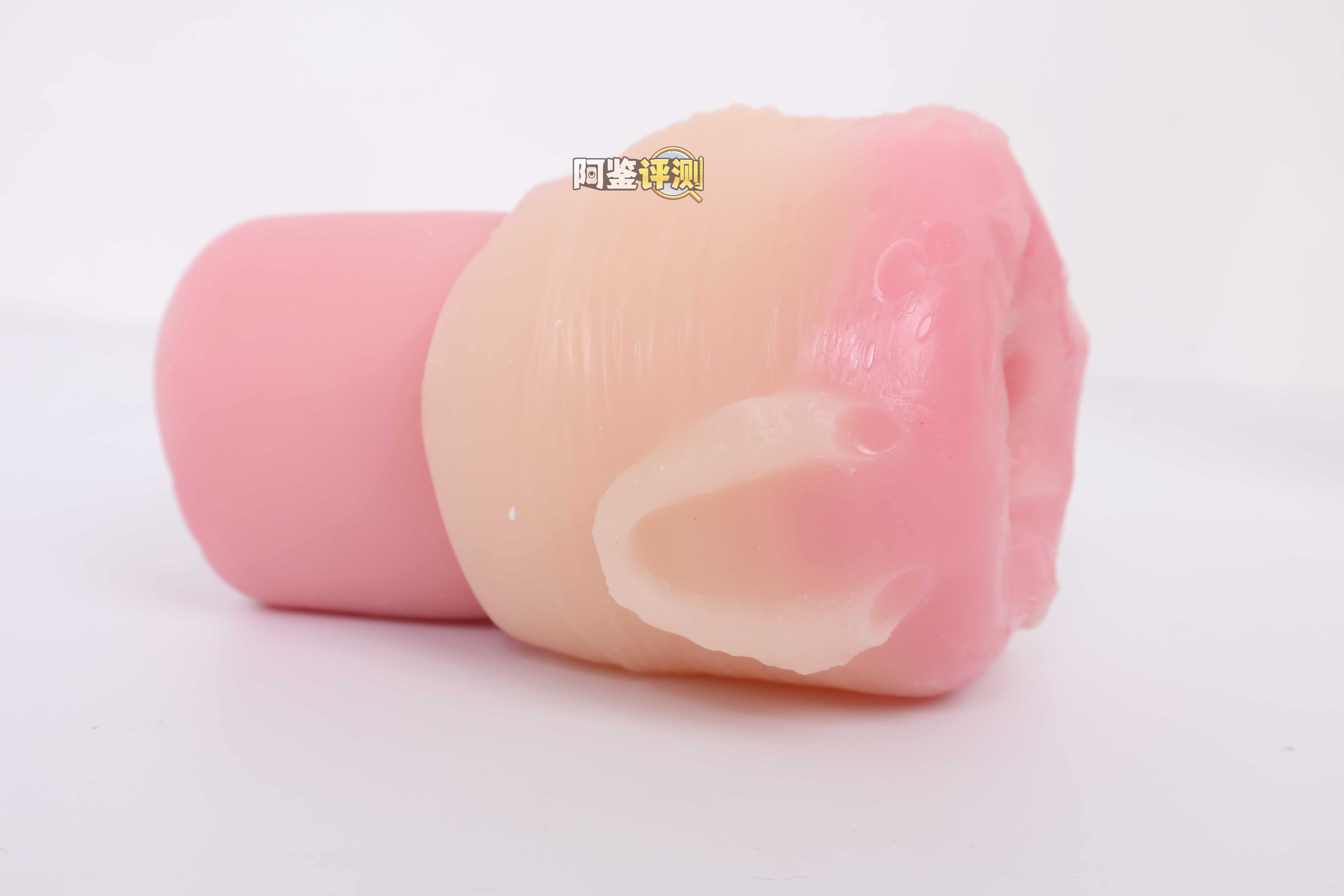 A-one——”回转双唇”评测!孩子们,这根本就不是口交杯....