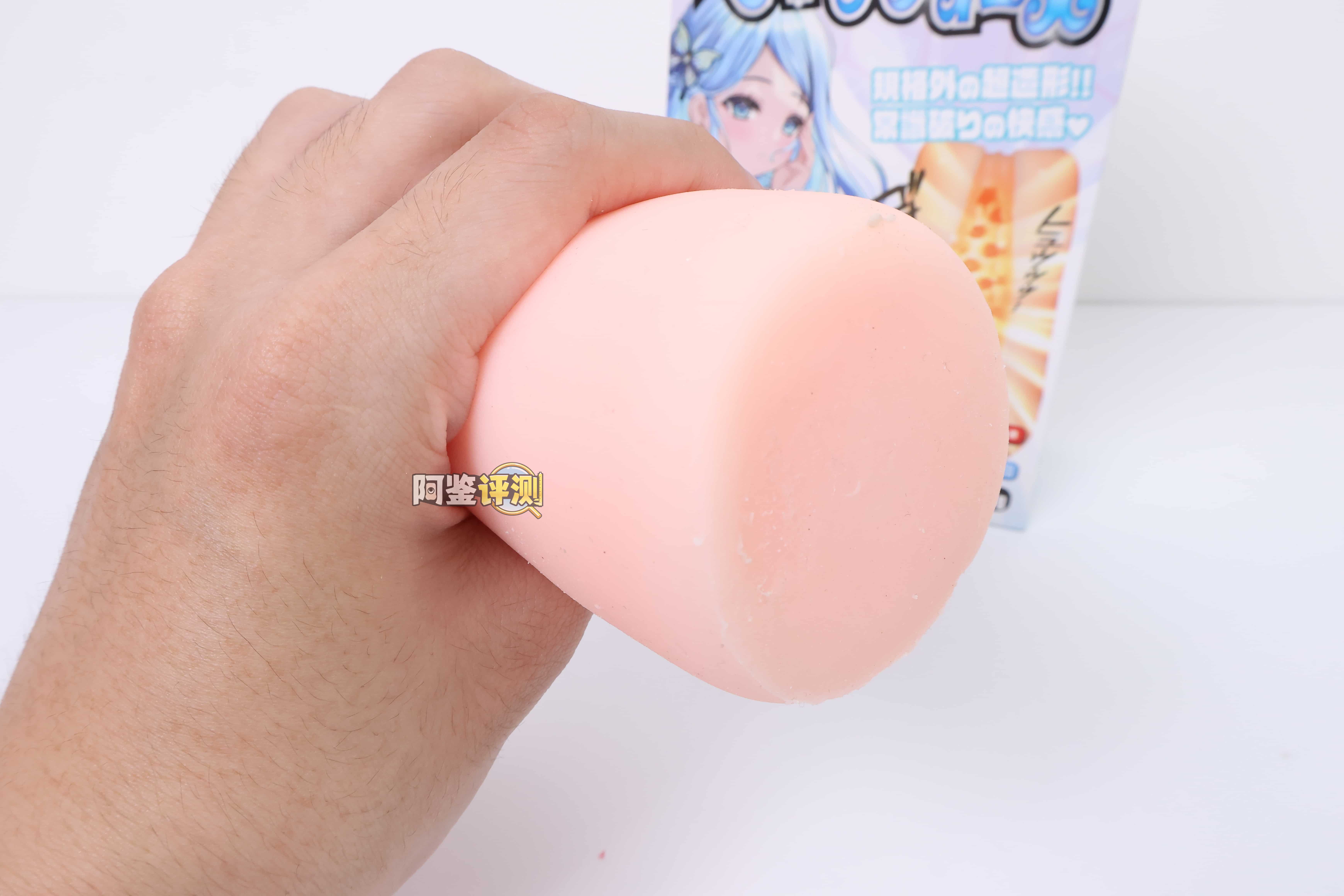 LIGRE——”六边之力”评测！楼梯一样的新颖刷子刺激感，但结构太过密集让牛牛很容易麻木...