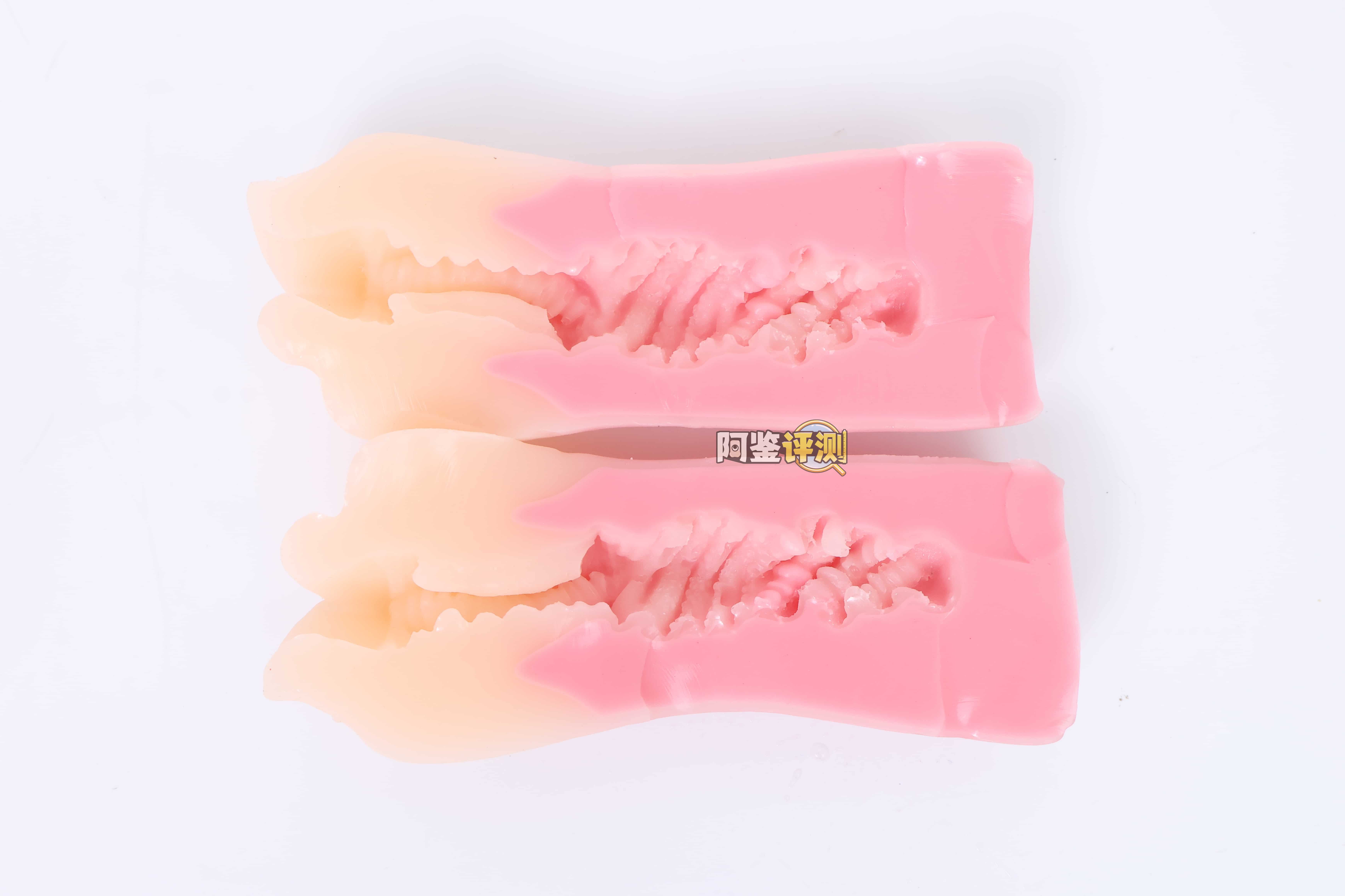 A-one——”回转双唇”评测!孩子们,这根本就不是口交杯....